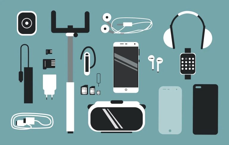 Must-have smartphone accessories for power users in 2025