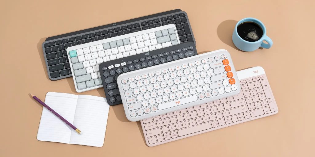 minimalist tech gadgets 2025 for clean desk setup