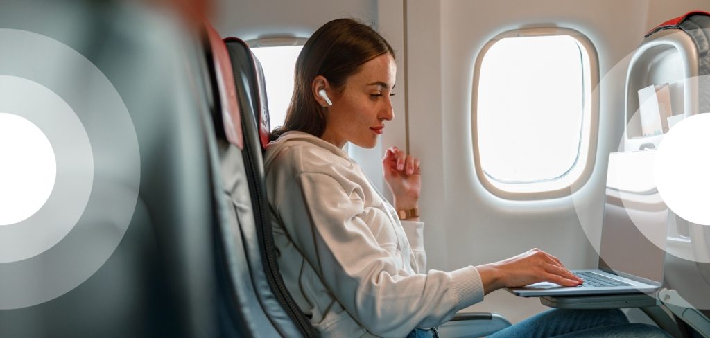 Noise cancelling earbuds tested on airplane flight